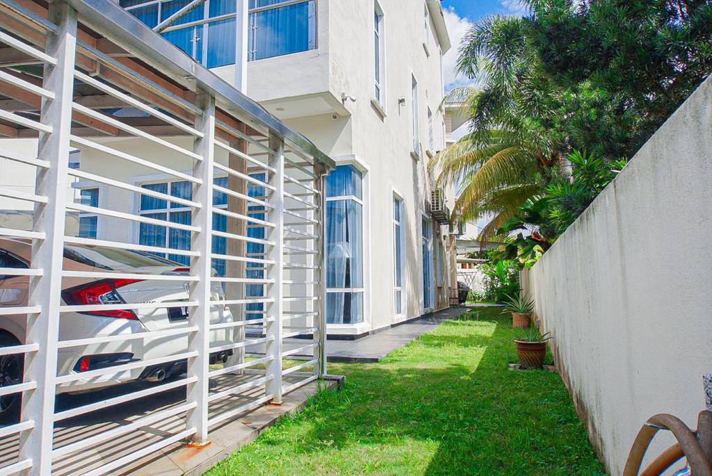 Arca Residences, Bandar Tun Hussein Onn - photo 7