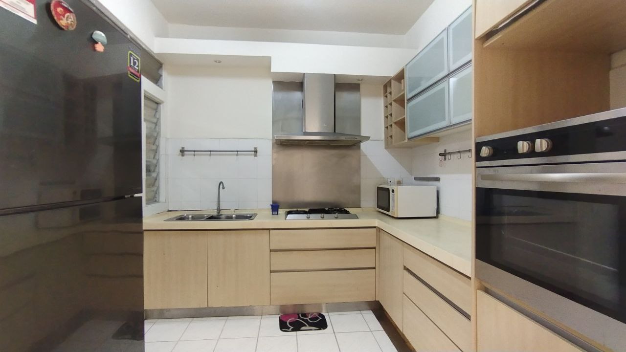 Seri Maya Condominium - photo 3
