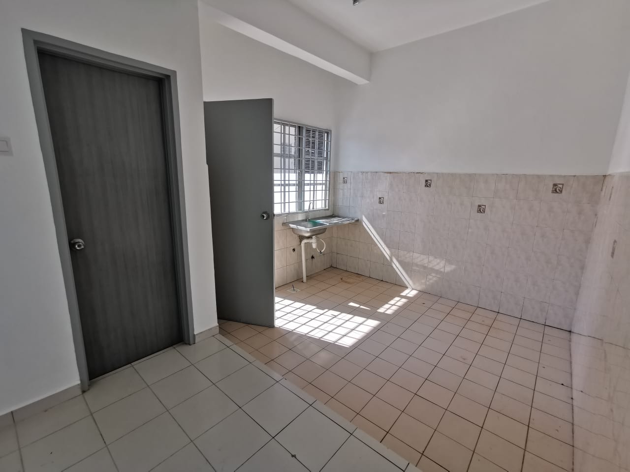 Seksyen 8, Kota Damansara - photo 11