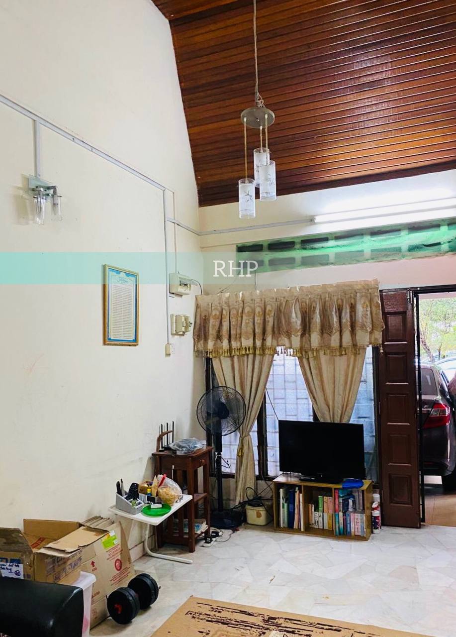 Taman Bukit Teratai - photo 8