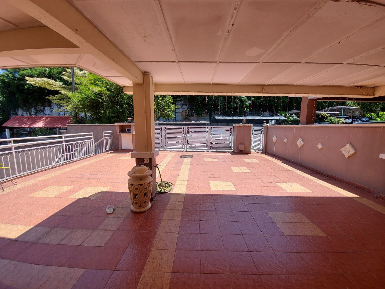 Taman Ukay Perdana - photo 4