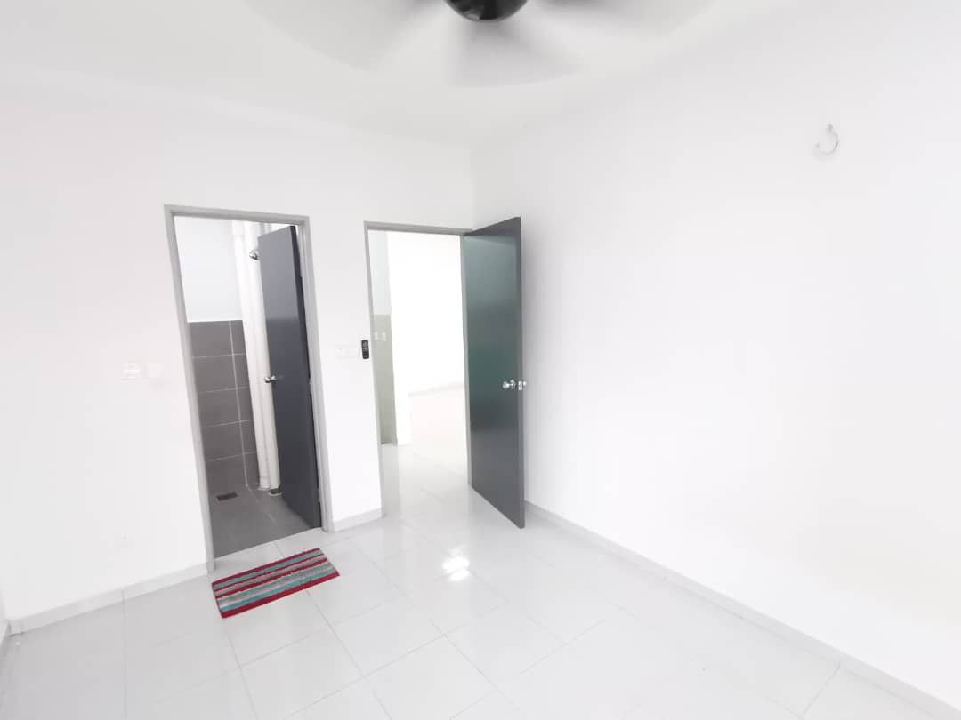 Residensi Laguna Biru Fasa 2 - photo 12