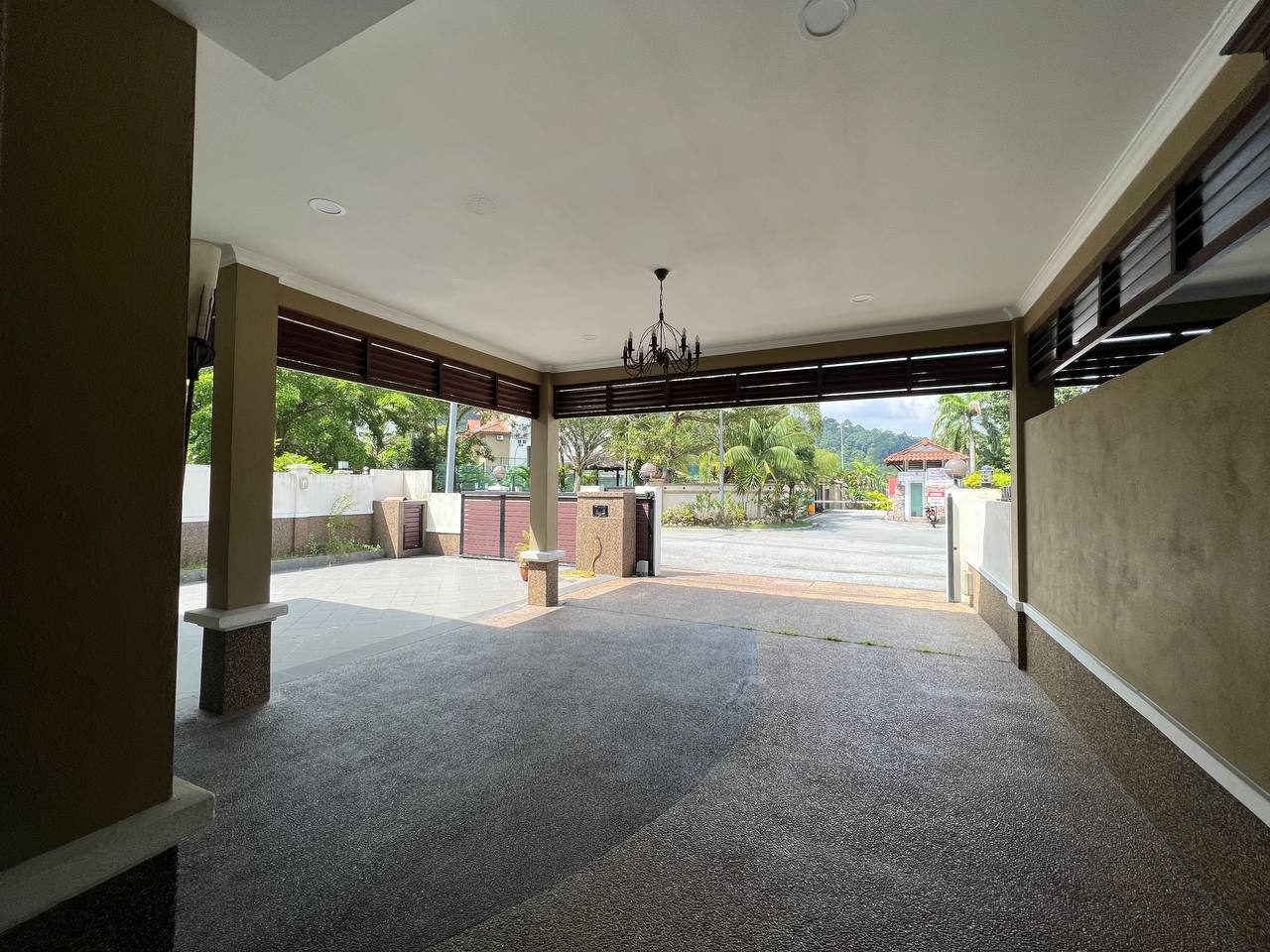 Beverly Heights - photo 6