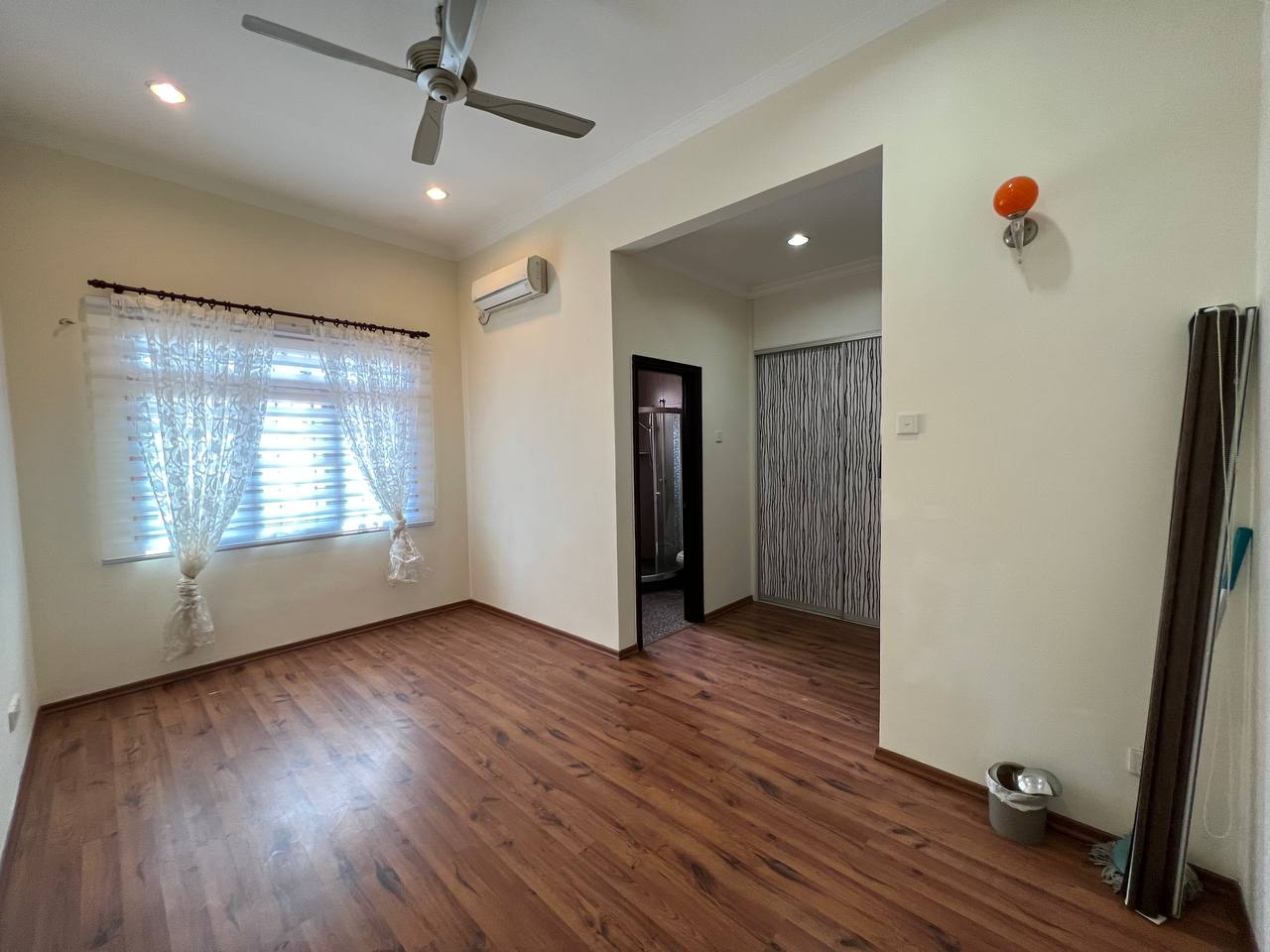 Beverly Heights - photo 13