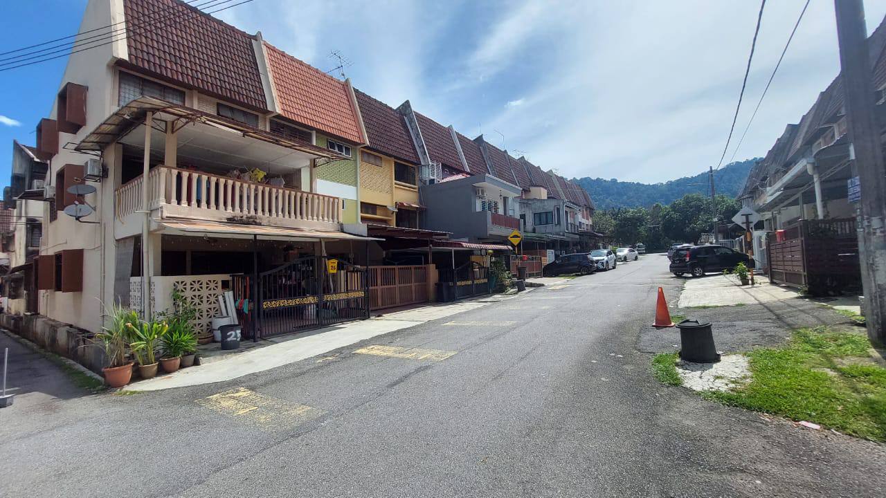 Taman Bukit Teratai - photo 13
