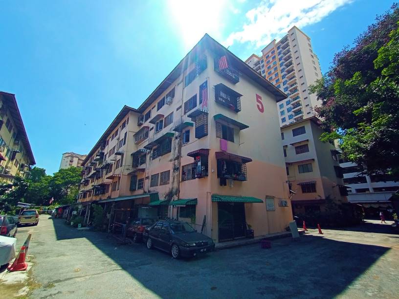 Flat Kuchai Jaya - photo 1