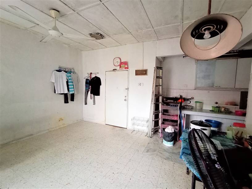 Flat Kuchai - photo 4