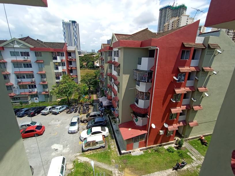 Flat Kuchai - photo 6