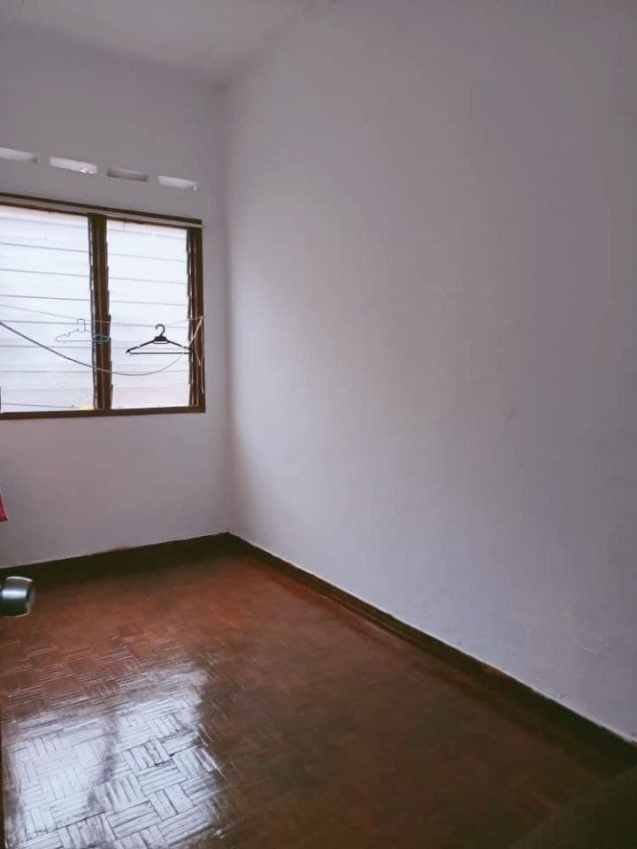 Taman Puchong Intan - photo 7