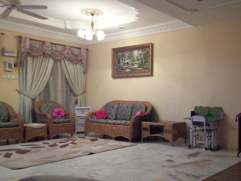 Taman Saujana Puchong - photo 2