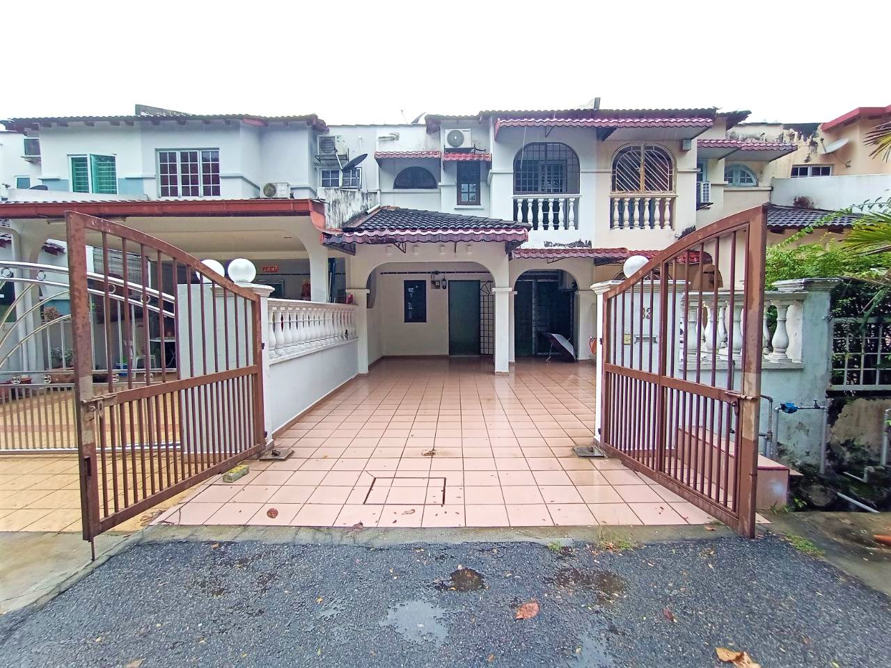 Taman Wawasan - photo 1