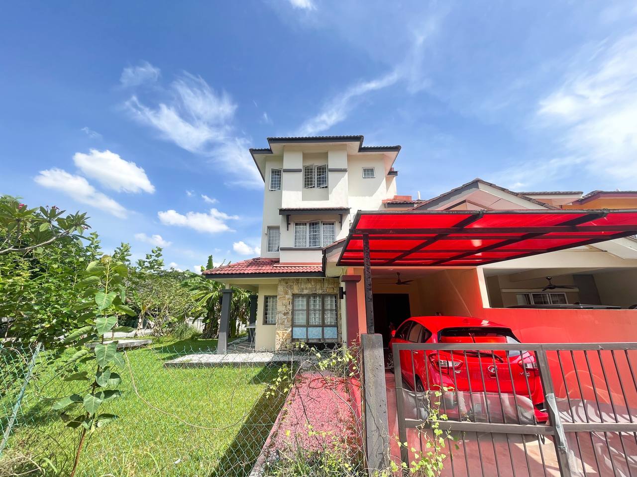 Taman Aman Putra - photo 2