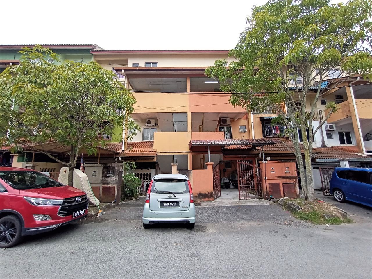 Taman Sinaran - photo 1