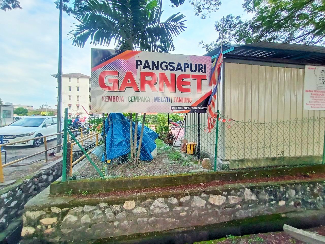 Pangsapuri Puchong Indah - photo 3