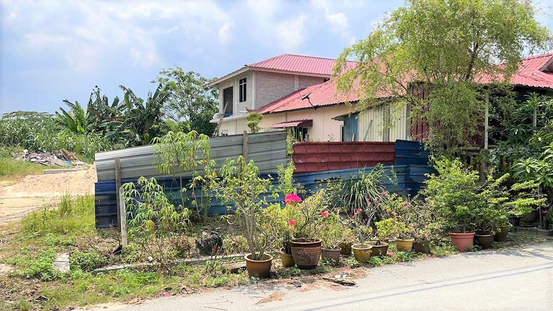 Banglo Lot Taman Mas Puchong - photo 3