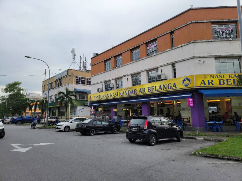 Shop Lot Taman Putra Prima - photo 3