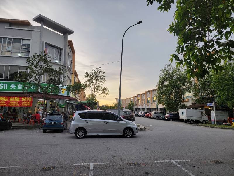 Shop Lot Taman Putra Prima - photo 4
