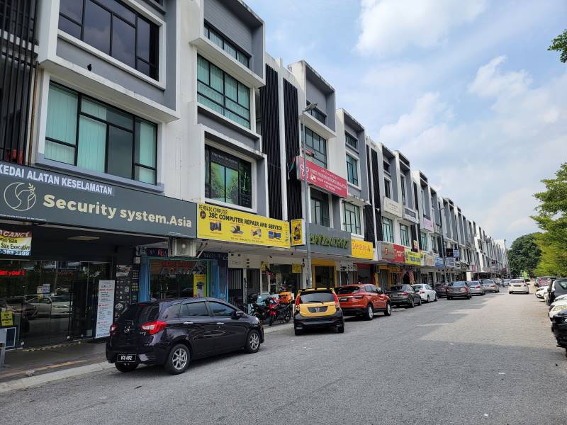 Bukit Puchong Shop Office