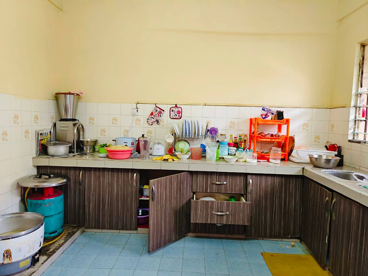 Double Storey Terrace PJS 9 Bandar sunway - photo 9