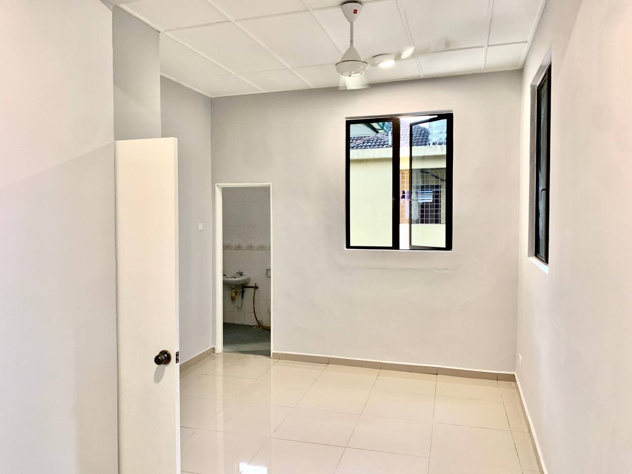 Renovated Extended Taman Desa Melati Nilai - photo 4