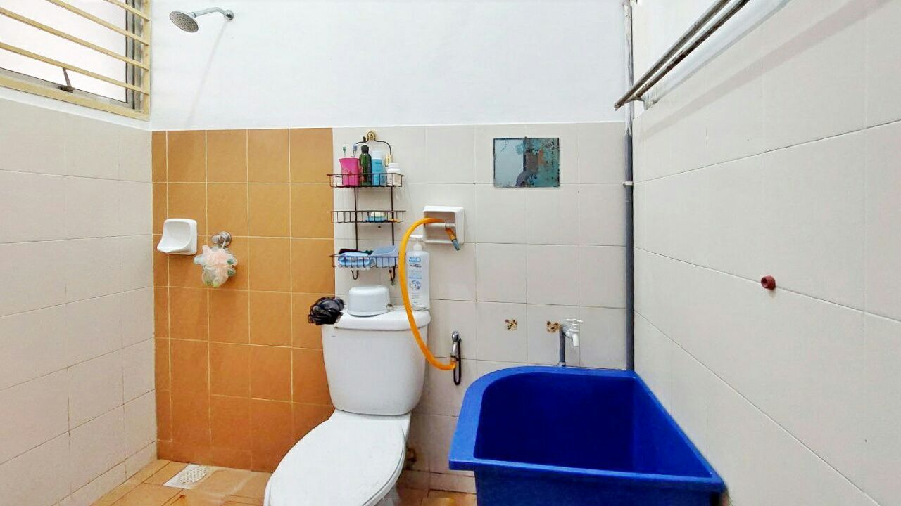 Renovated Single storey Bandar Putera 2, Klang - photo 2
