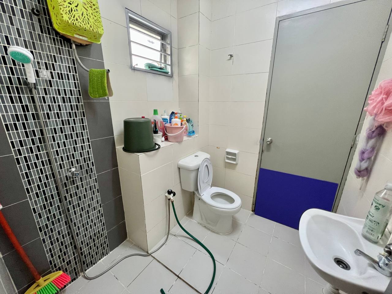Cantik Double Storey Terrace, Taman Sierra Ukay - photo 9