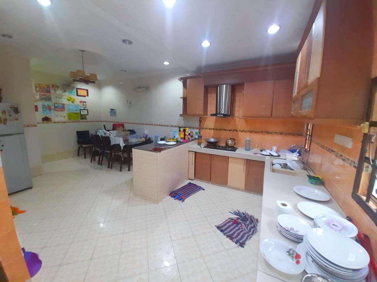 Below MV Double Storey House Bandar Puteri Klang