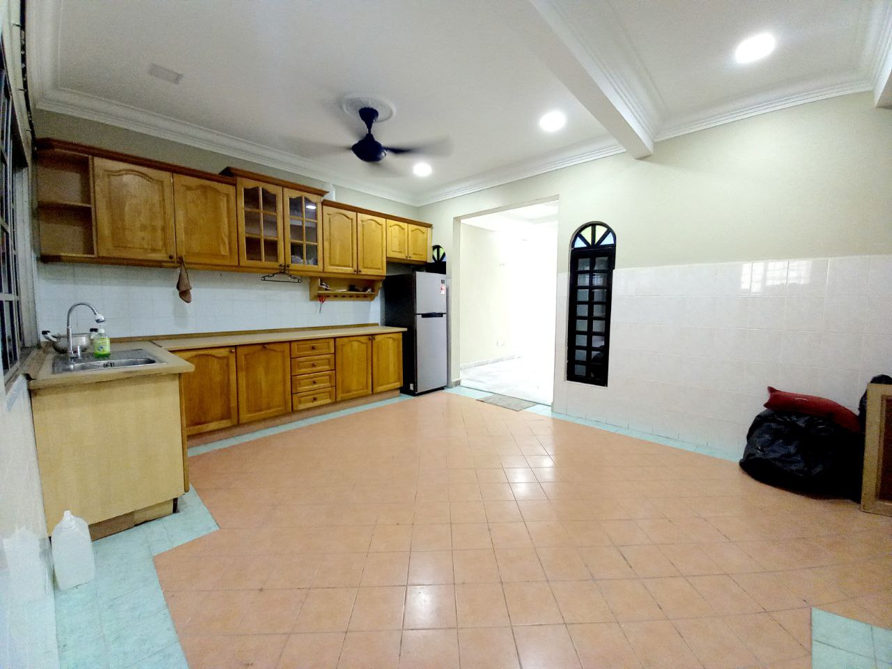 Double Storey Taman Sri Kenari - photo 4