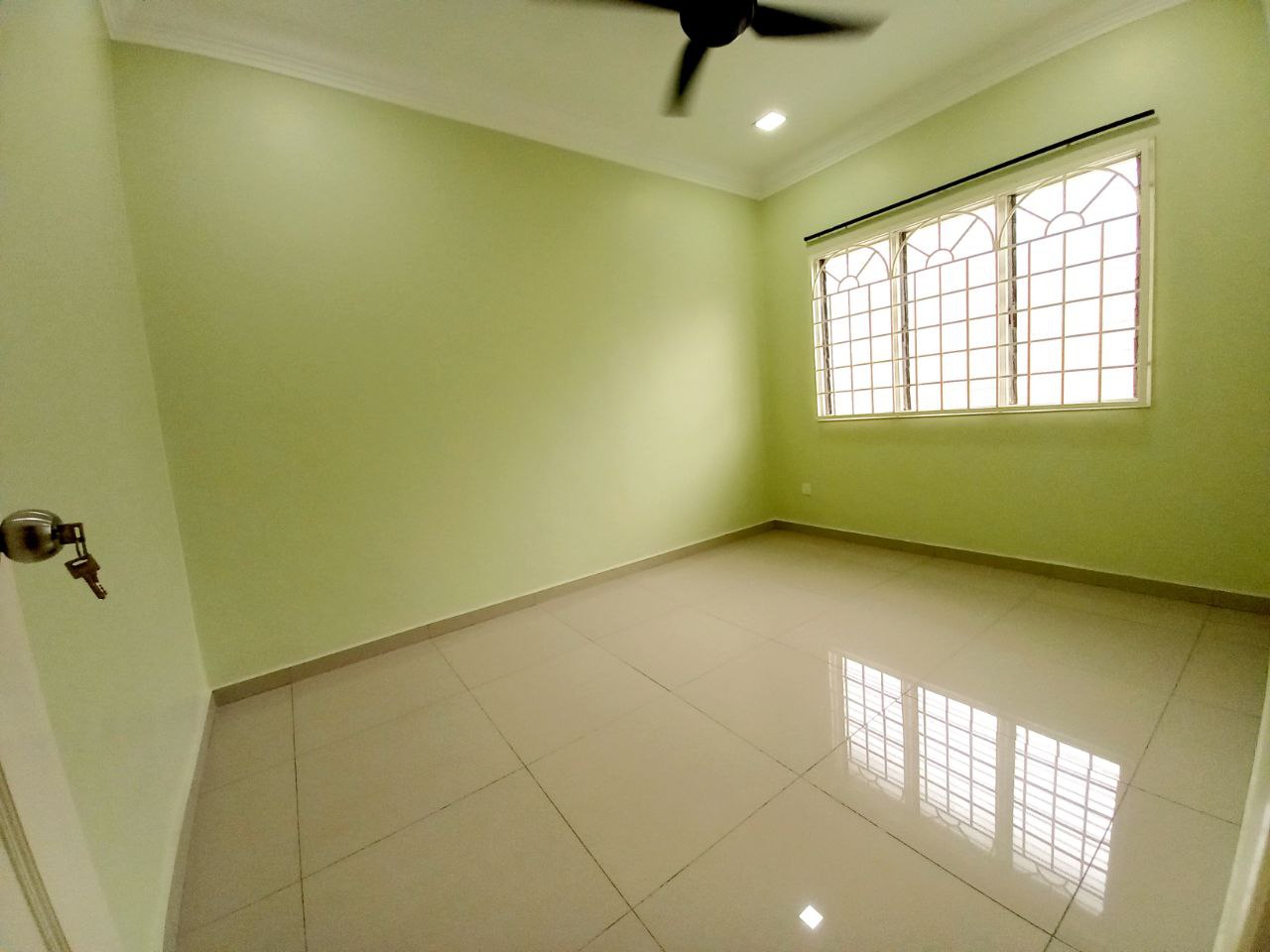 Double Storey Taman Sri Kenari - photo 12