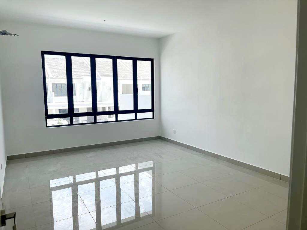 Cantik Double Storey Sejati Lakeside - photo 3