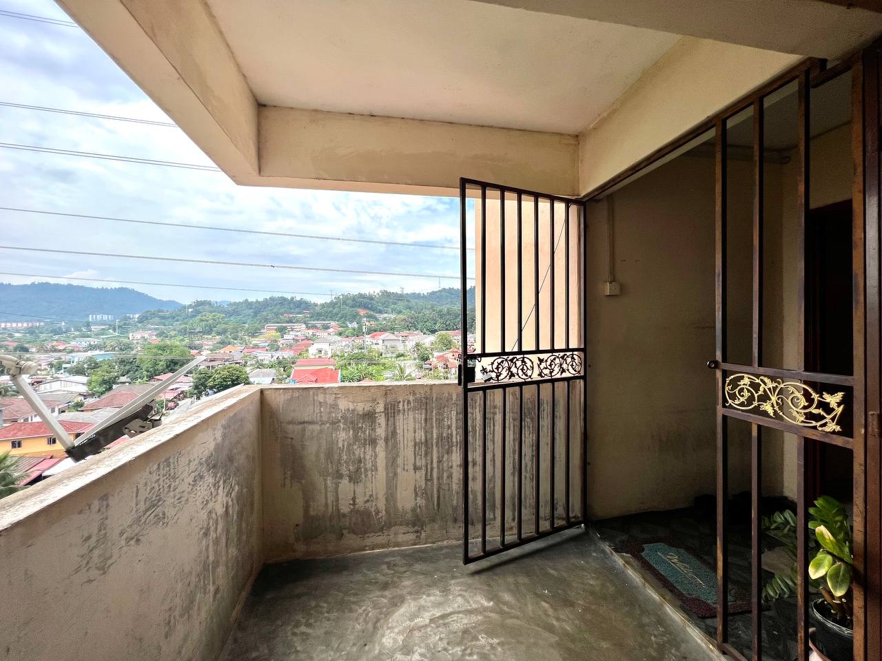 Below MV Apartment Beringin - photo 6