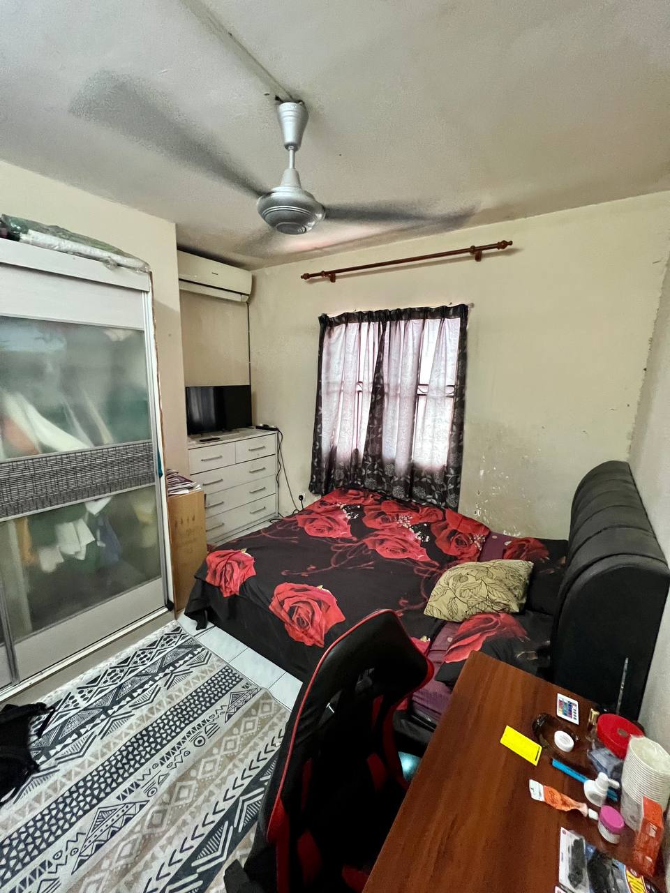 Below MV Apartment Beringin - photo 12