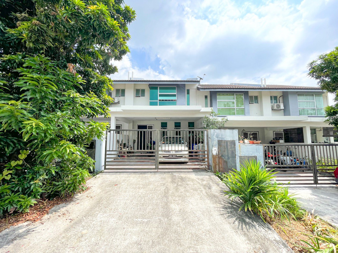 Double Storey Terrace Bangi Avenue 1