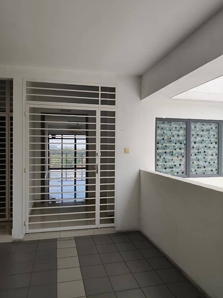 Like New Ameera Residence Mutiara Height Kajang - photo 3
