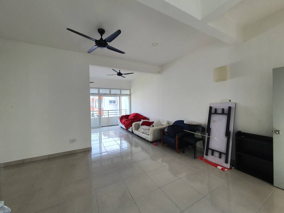 Low Level Apartment Casa Dahlia Bandar Baru Salak - photo 3