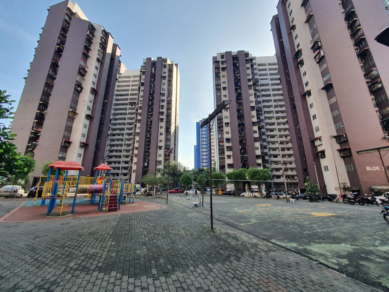 MURAH Apartment Desa Pantai