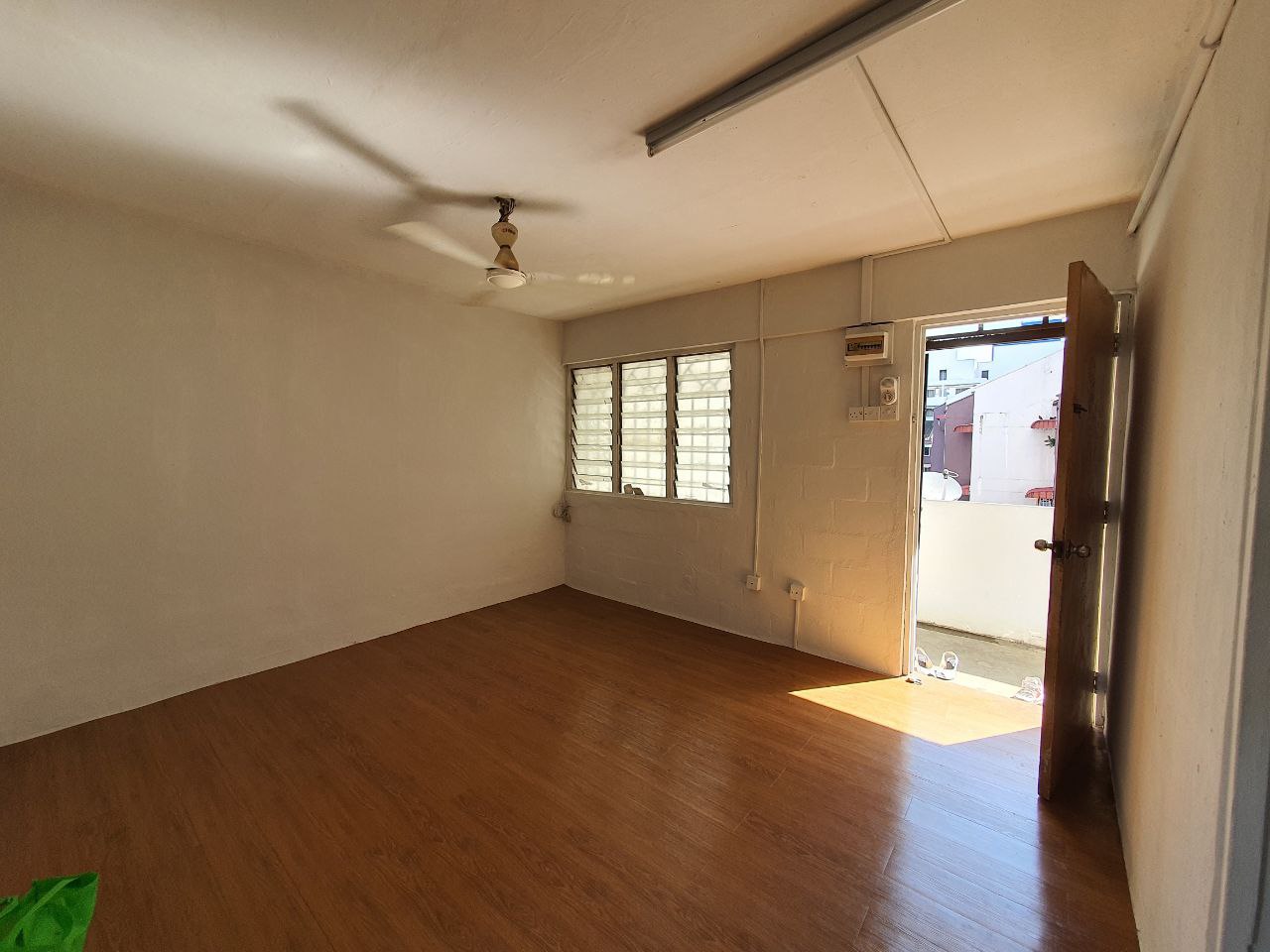 MURAH Apartment Desa Pantai - photo 3