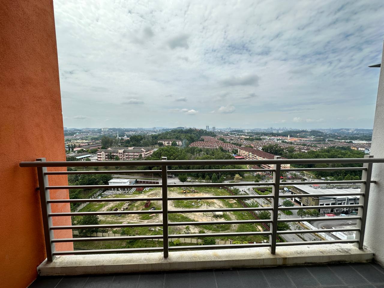 Like New Ameera Residence Kajang - photo 2