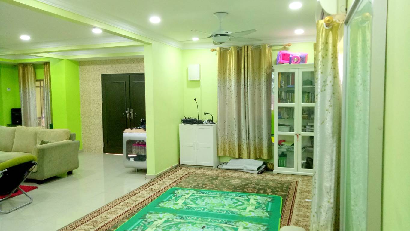 Nicely Renovated Double Storey Bukit Raja Klang - photo 3