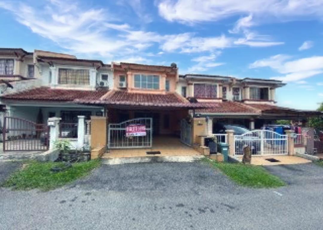 2 sty Terrace at Prima Saujana Kajang