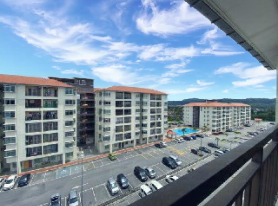 Apartment Cassia at Warnasari 2 Puncak Alam