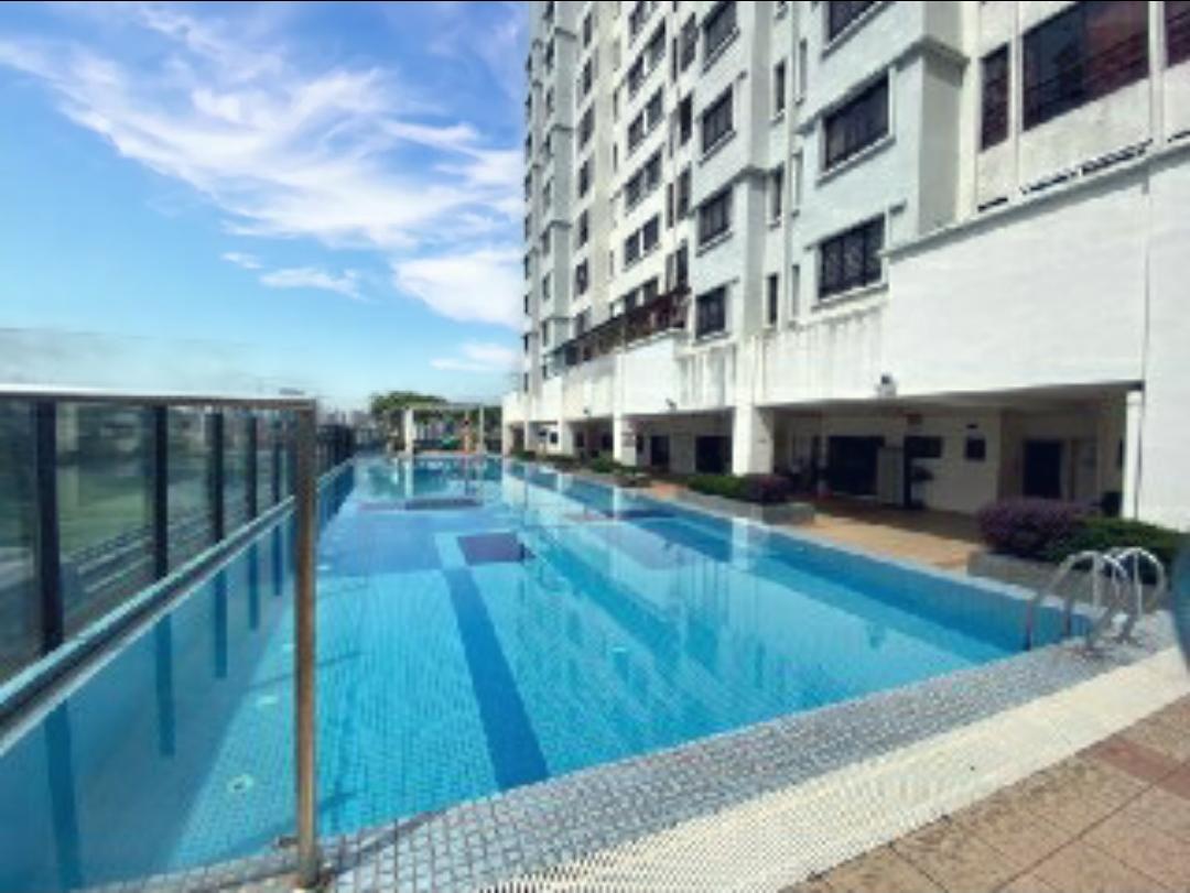 Pelangi sentral Apartment at Kota Damansara
