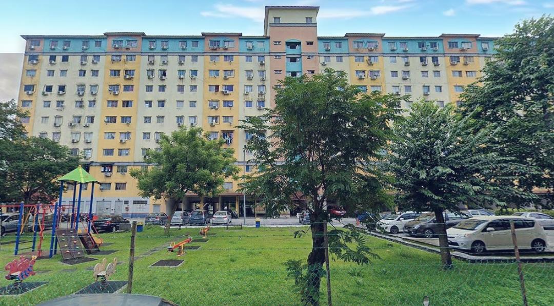 Kinrara Putri Apartment at Puchong