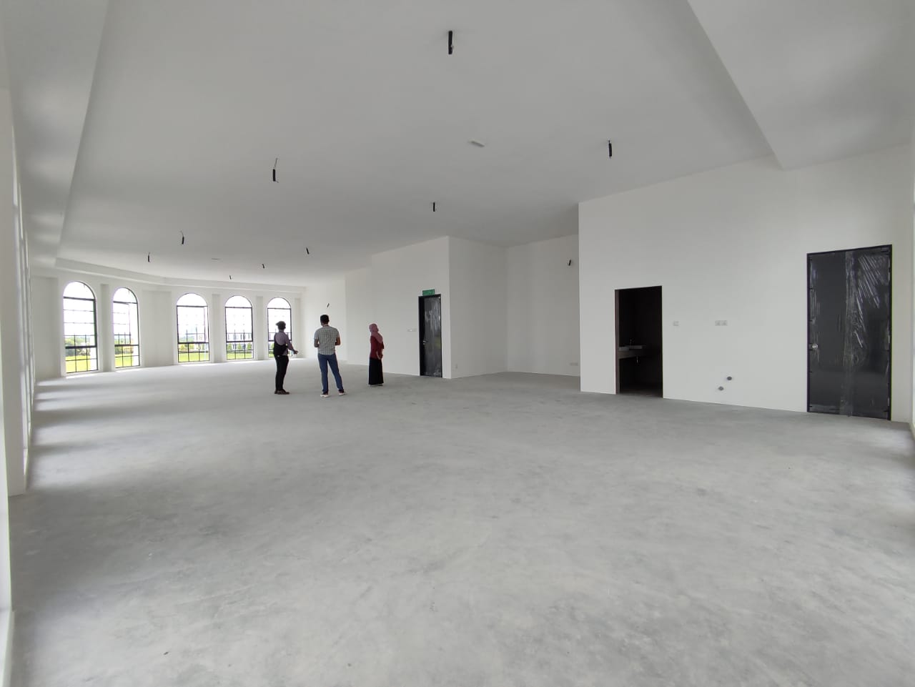 SHOP LOT ECO MAJESTIC SEMENYIH - photo 3
