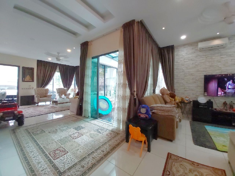 [Fully Renovated] 2sty SEMI-D at Aviva Green Seremban 2 - photo 3