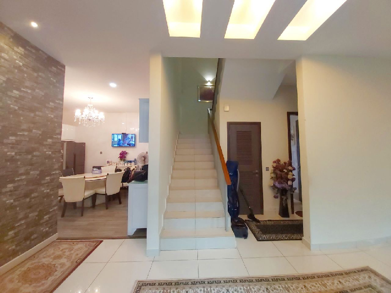 [Fully Renovated] 2sty SEMI-D at Aviva Green Seremban 2 - photo 12