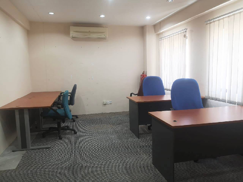 Fully Furnished Shop lot at Presint Alami,Seksyen 13,Shah Alam - photo 3