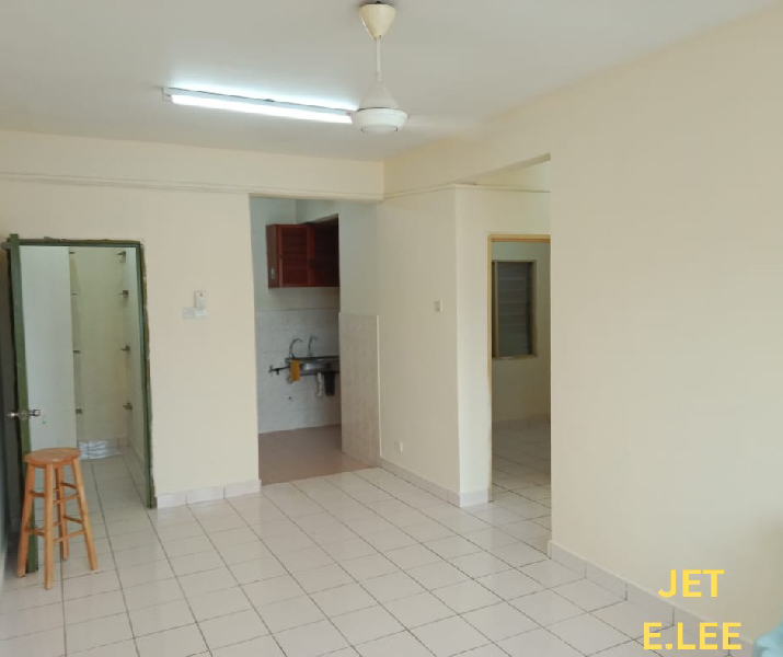 Bandar Bukit Tinggi Klang Tropica Apartment Tingkat 1 For Sell  - photo 2