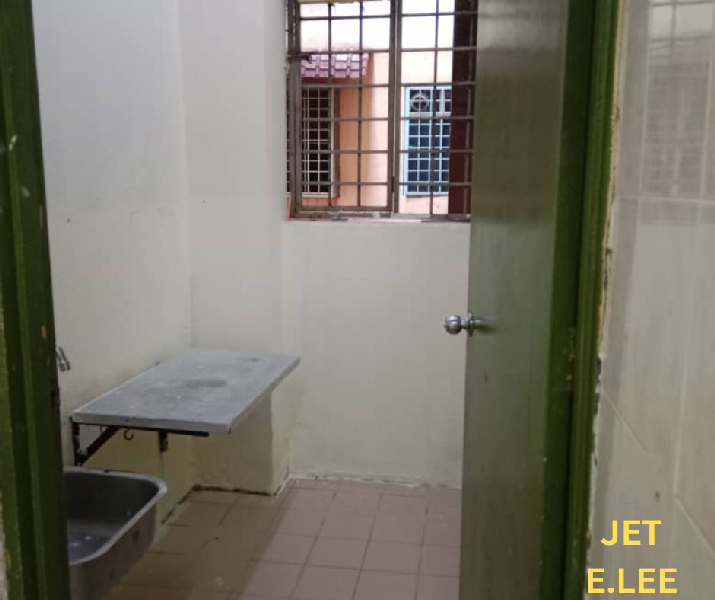 Bandar Bukit Tinggi Klang Tropica Apartment Tingkat 1 For Sell  - photo 6