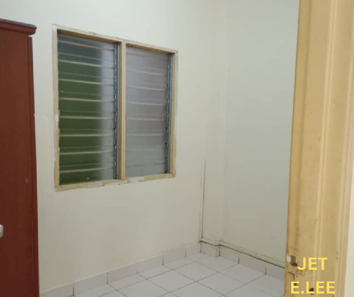 Bandar Bukit Tinggi Klang Tropica Apartment Tingkat 1 For Sell  - photo 7